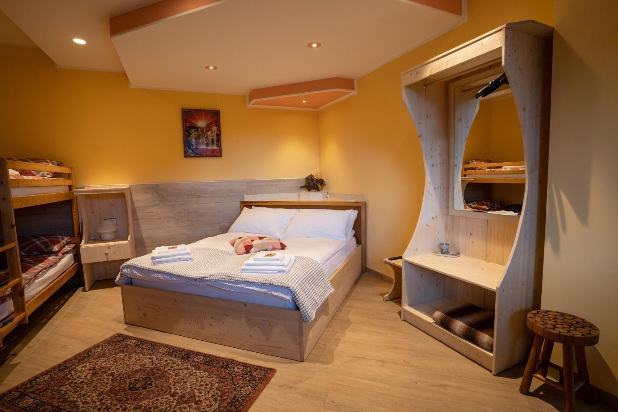 Villa Zoe - Suite Con Sauna Margone  Dış mekan fotoğraf